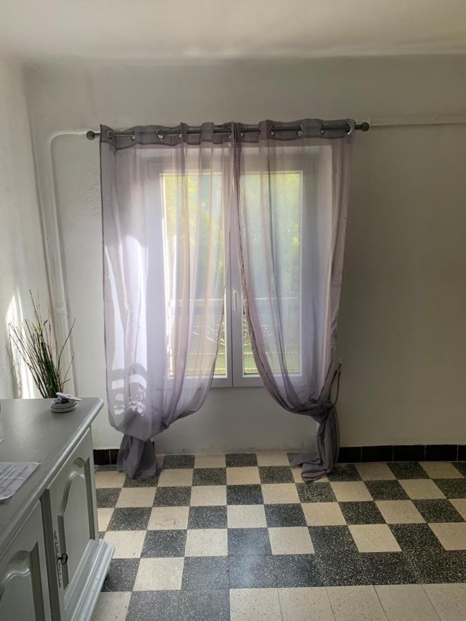 Clos Augusta Riez Ngoại thất bức ảnh